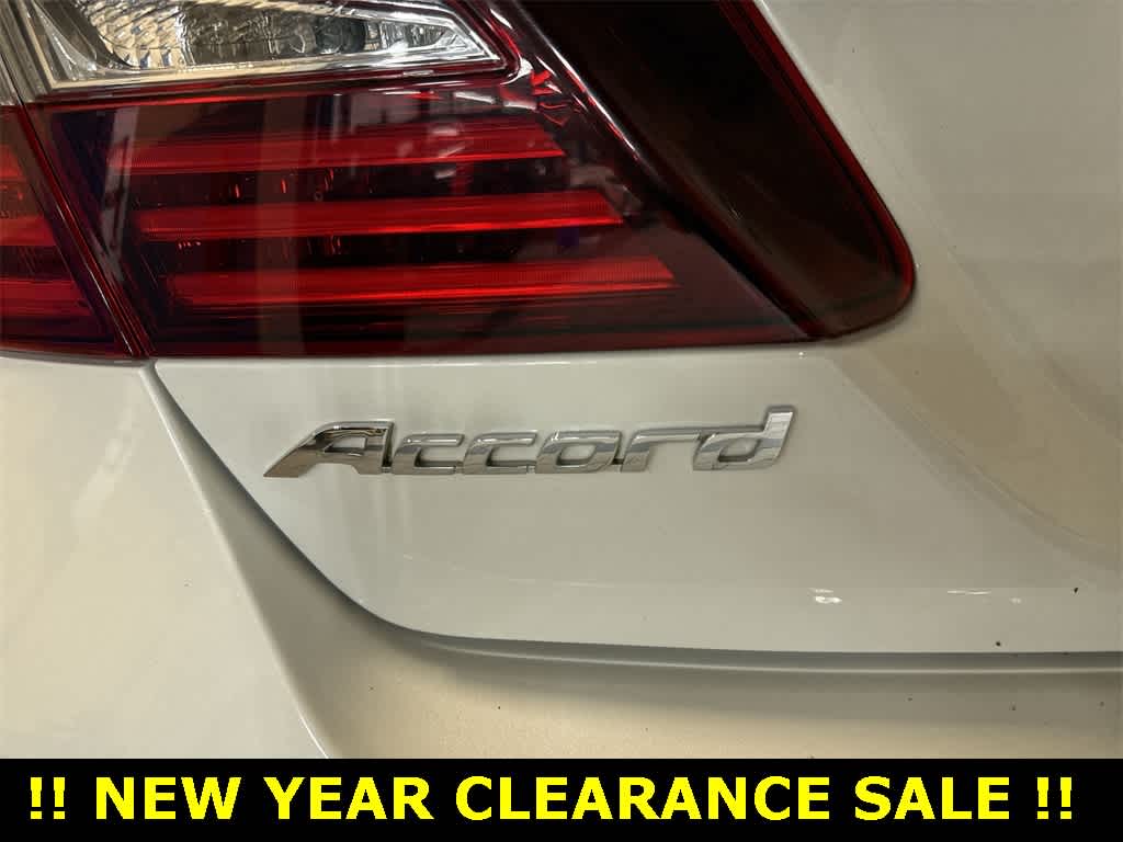 Thumbnail: 2017 Honda Accord - 24