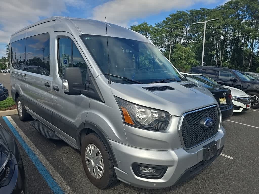 Thumbnail: 2023 Ford Econoline - 10
