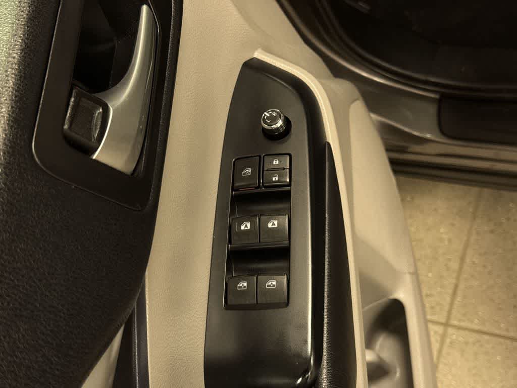 Thumbnail: 2017 Toyota Highlander - 24