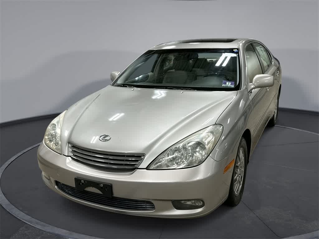 2004 Lexus ES 330 -
                  Old Bridge Township, NJ