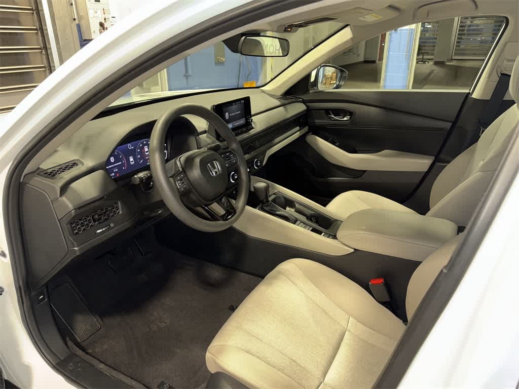 Thumbnail: 2024 Honda Accord - 26