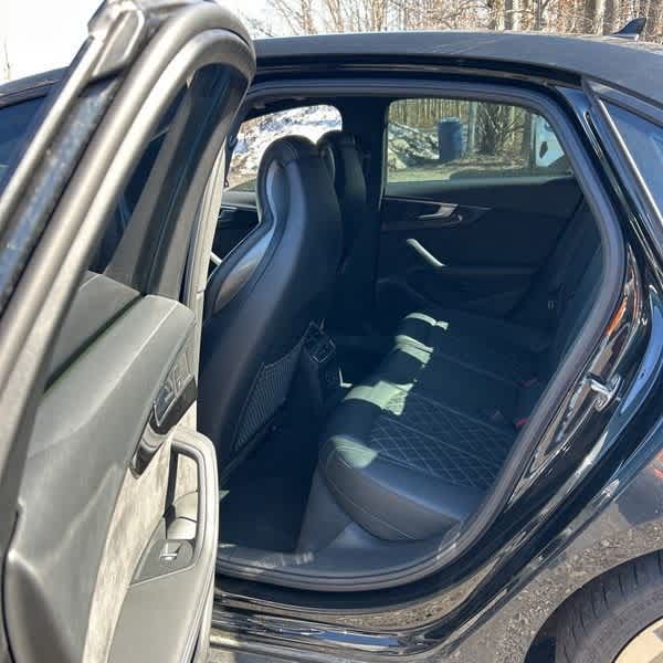 Thumbnail: 2018 Audi S4 - 14