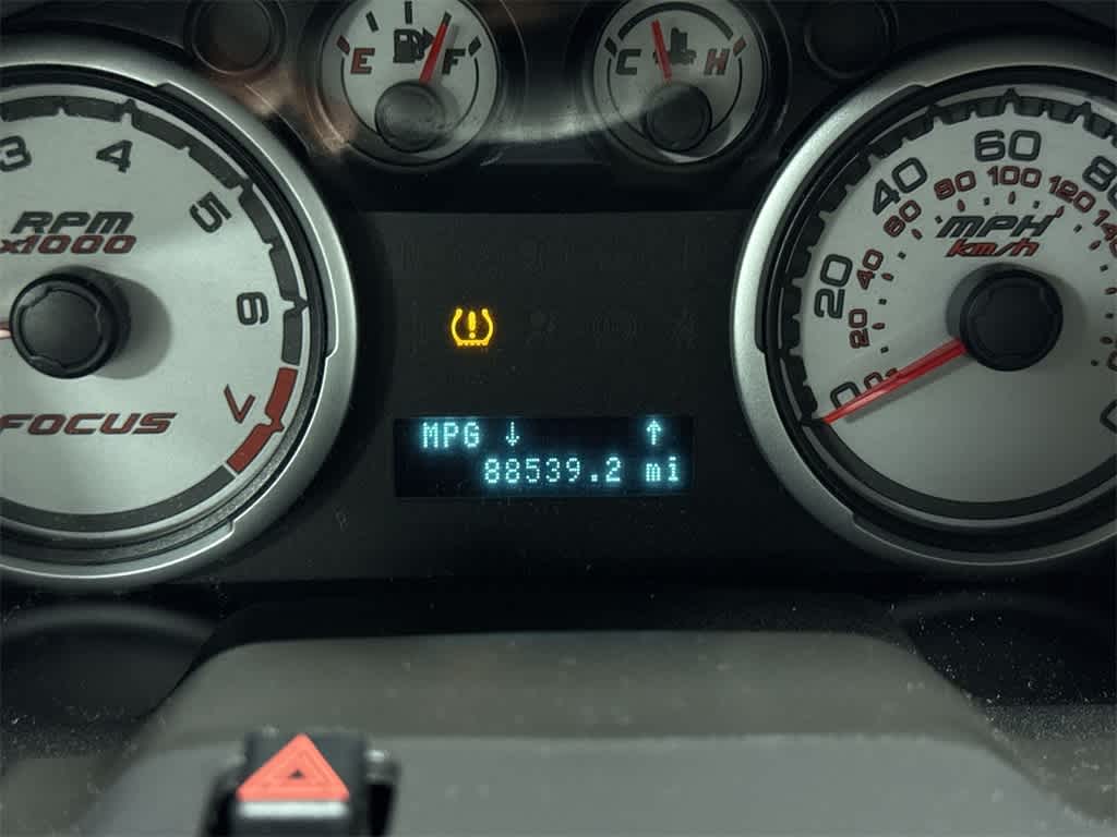 Thumbnail: 2010 Ford Focus - 19