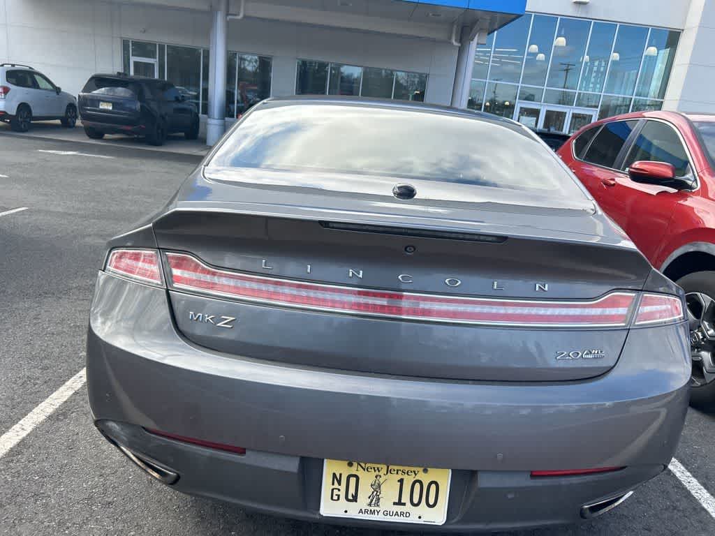 Thumbnail: 2014 Lincoln MKZ - 4