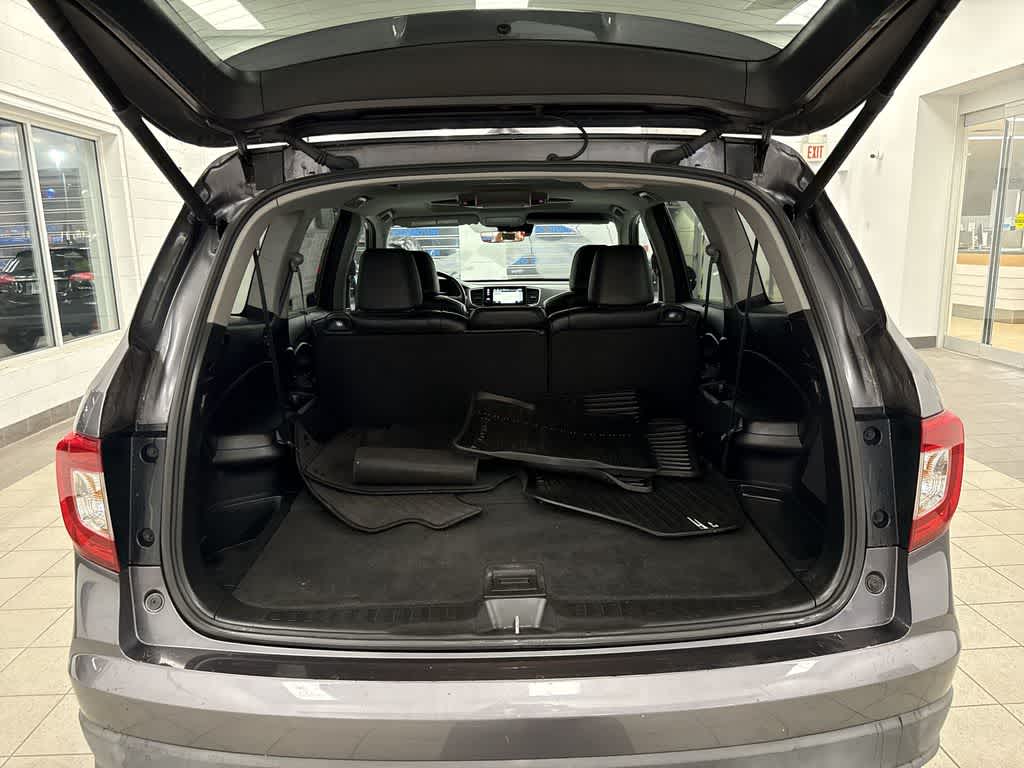 Thumbnail: 2019 Honda Pilot - 11