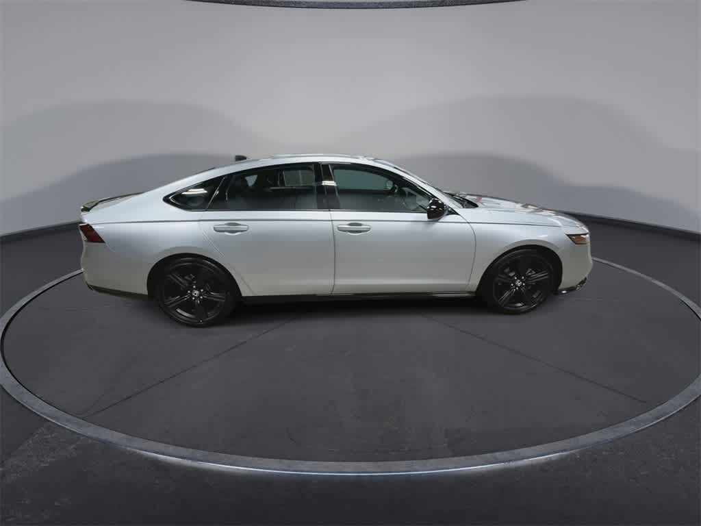 Thumbnail: 2023 Honda Accord - 9