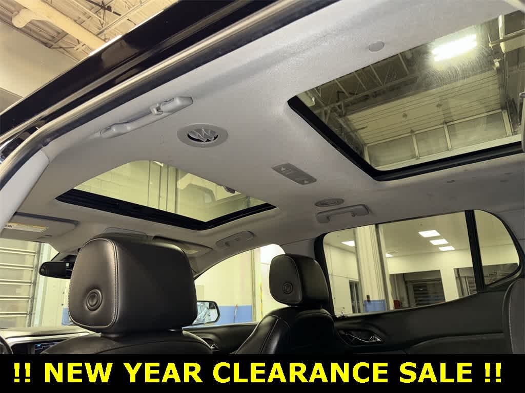 Thumbnail: 2017 GMC Acadia - 26