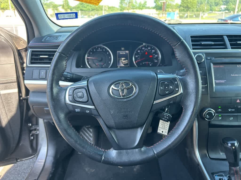 Thumbnail: 2016 Toyota Camry - 19