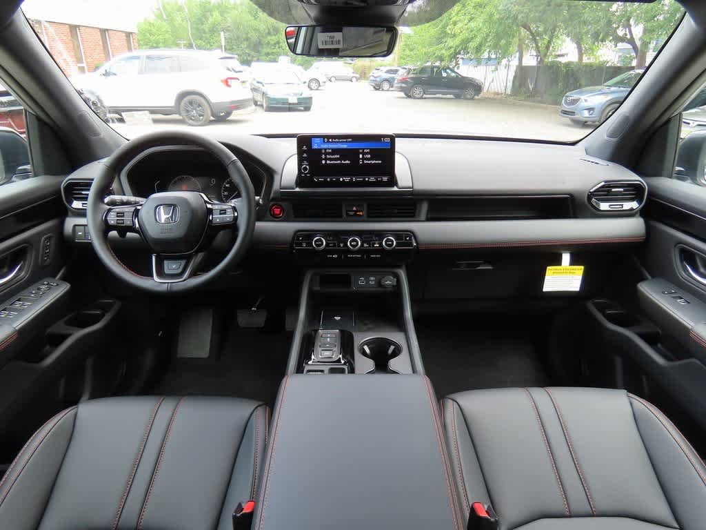 Thumbnail: 2025 Honda Pilot - 18
