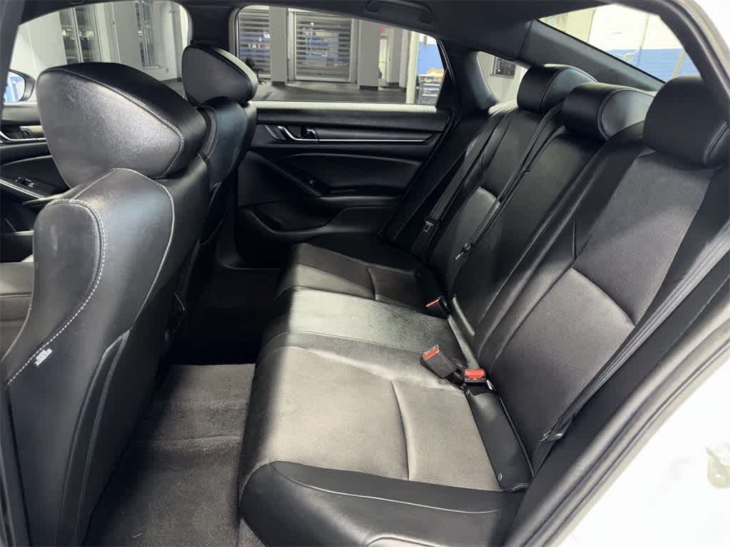 Thumbnail: 2019 Honda Accord - 16