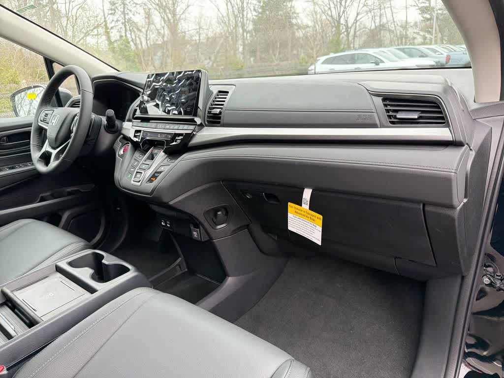 Thumbnail: 2026 Honda Odyssey - 16