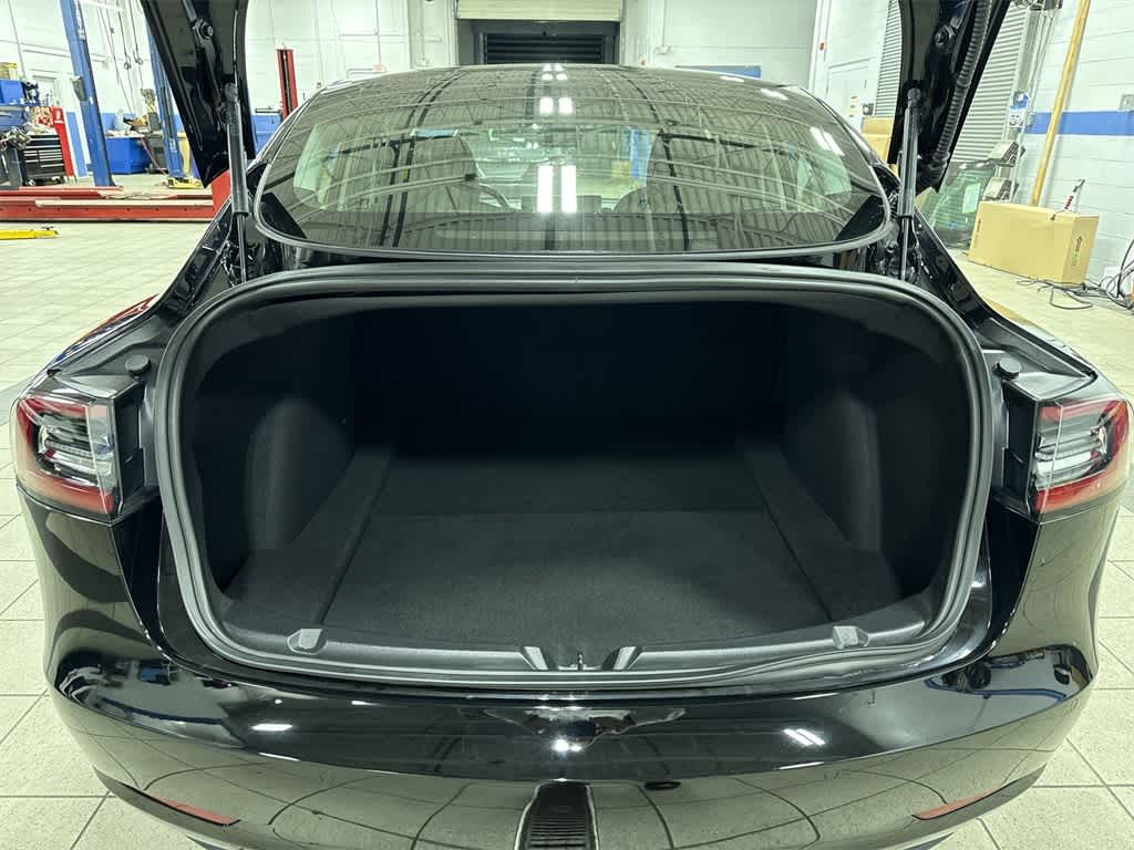 Thumbnail: 2019 Tesla Model 3 - 11