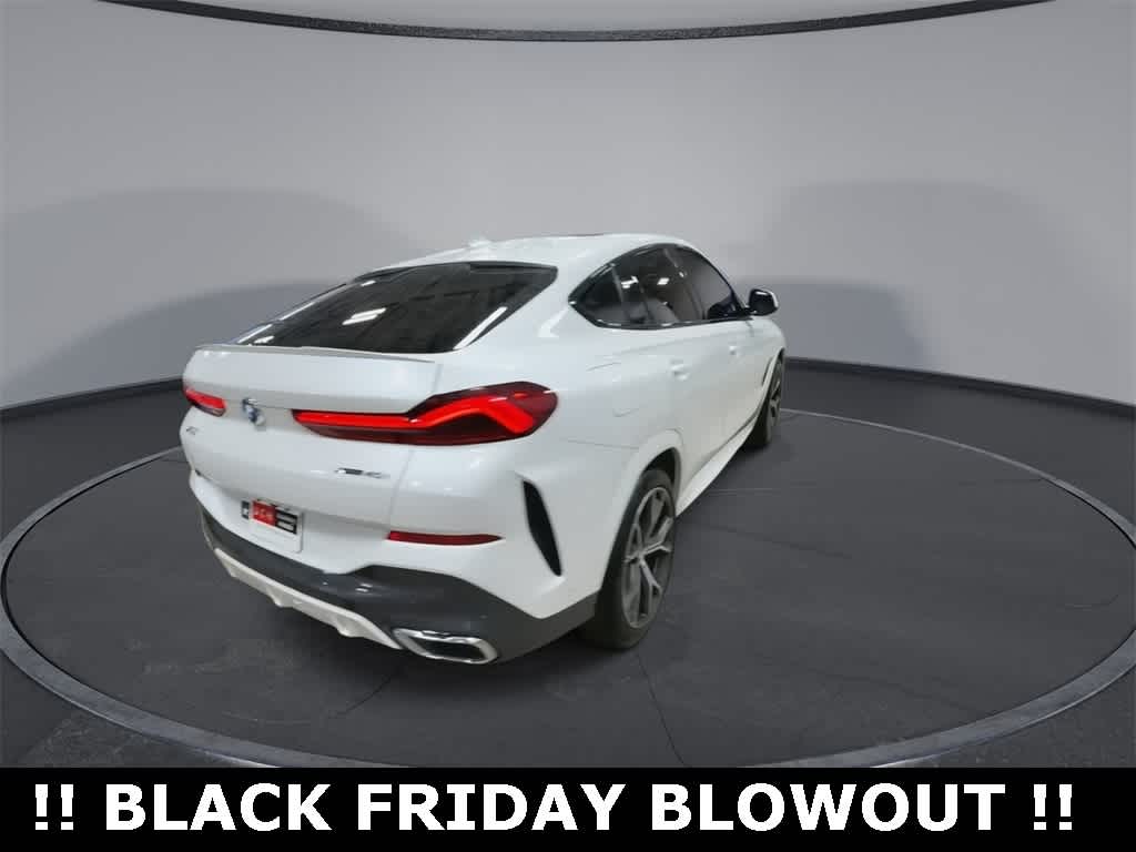 Thumbnail: 2022 BMW X6 - 8