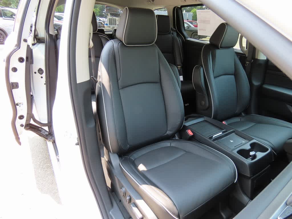 Thumbnail: 2026 Honda Odyssey - 18