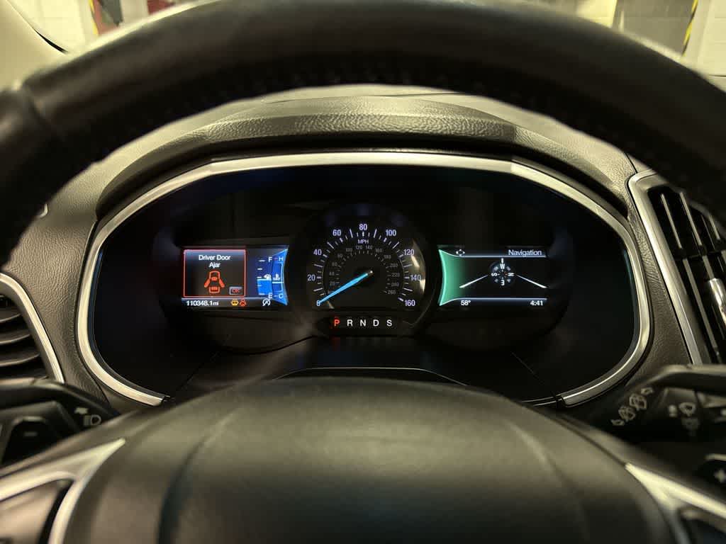 Thumbnail: 2019 Ford Edge - 38