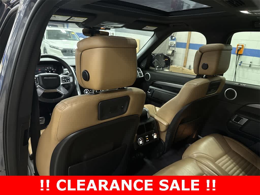 Thumbnail: 2024 Land Rover Discovery - 28