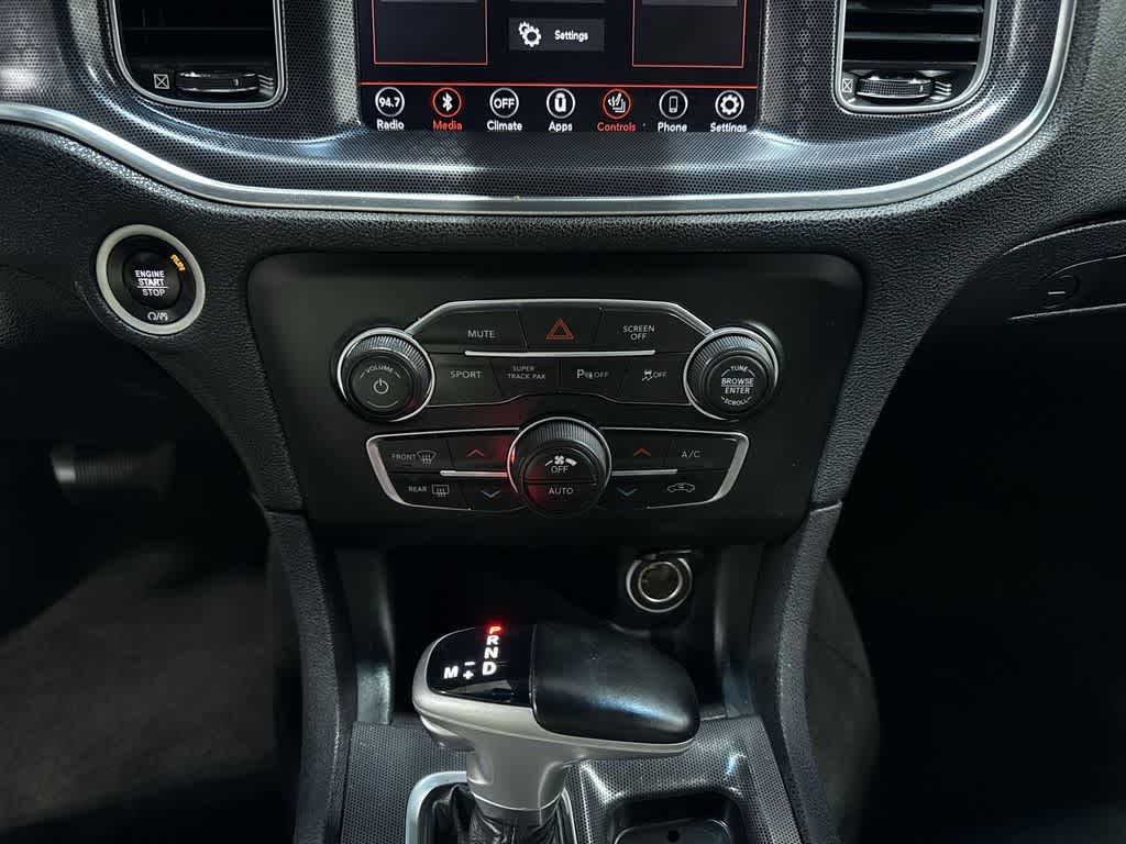 Thumbnail: 2018 Dodge Charger - 21