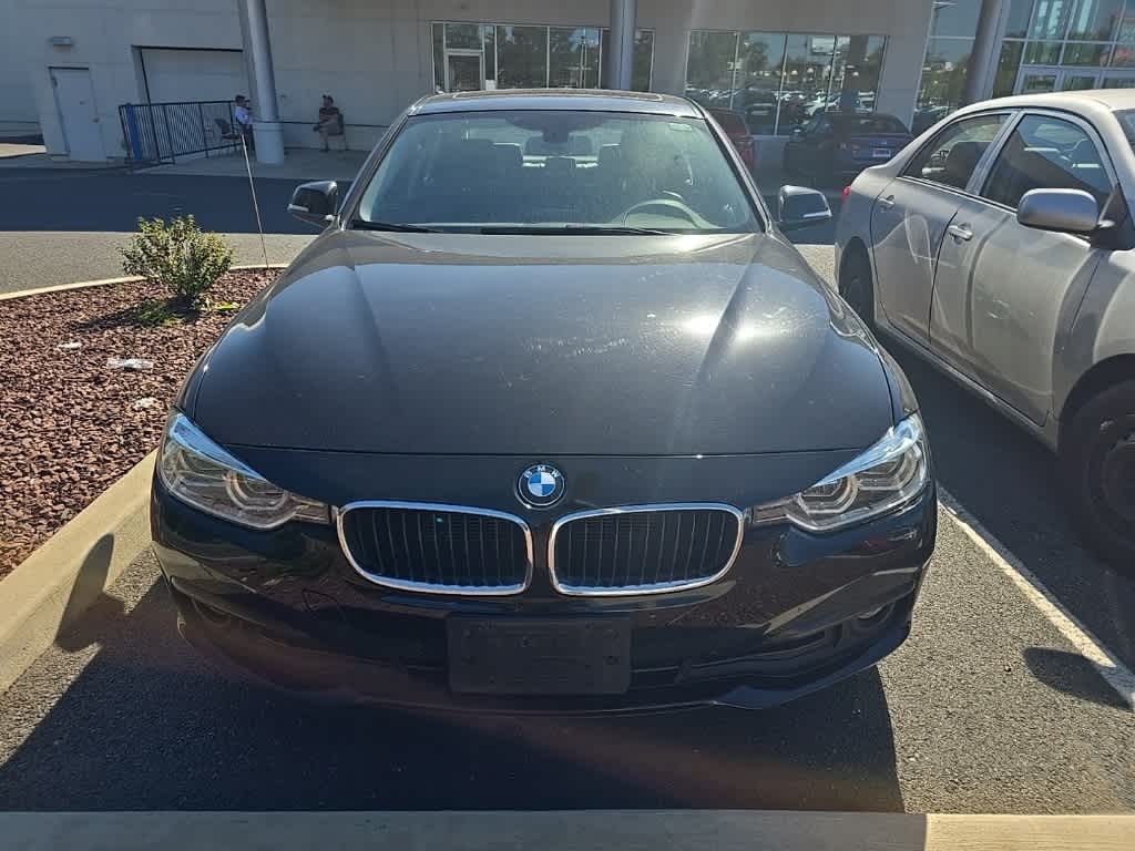 Thumbnail: 2018 BMW 3 Series - 2