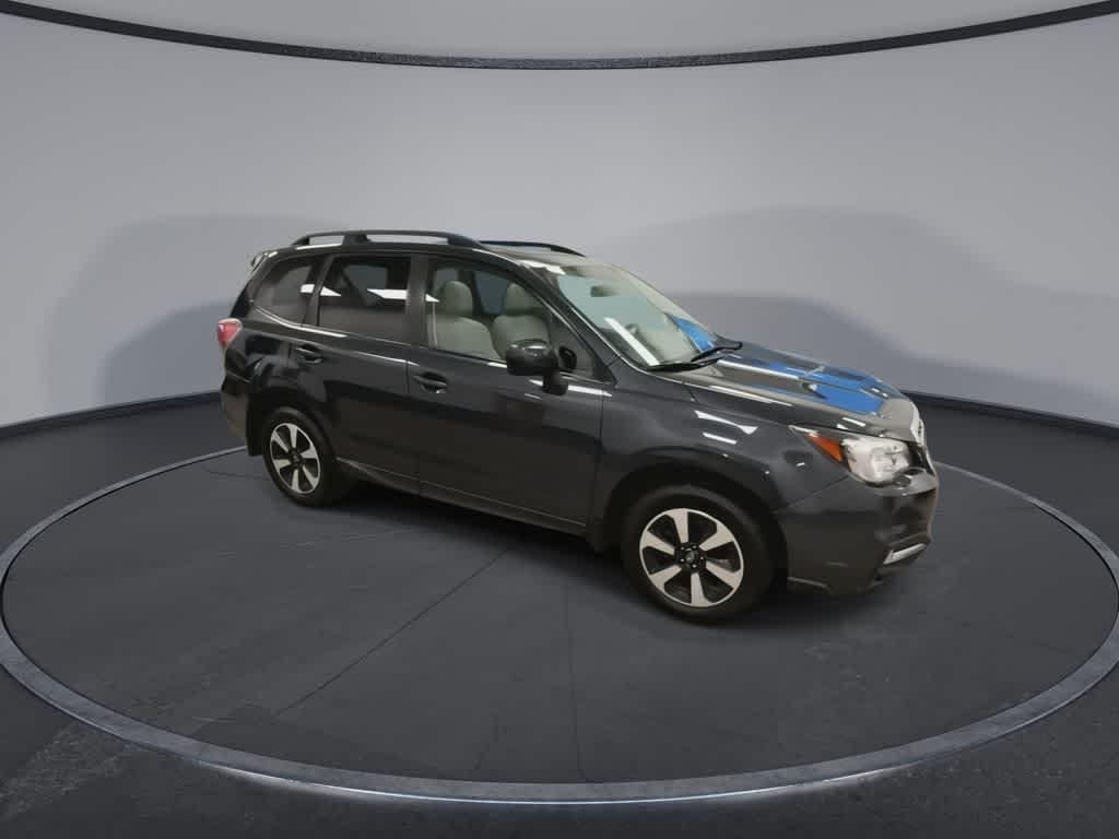 Thumbnail: 2017 Subaru Forester - 2