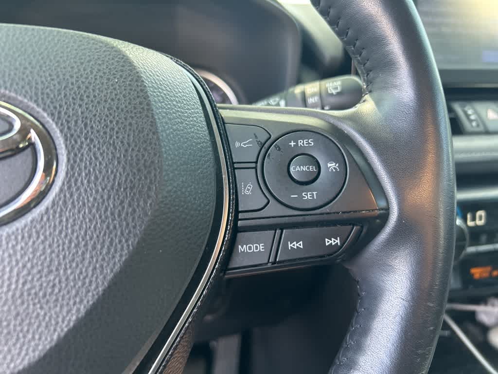 Thumbnail: 2021 Toyota RAV4 - 5