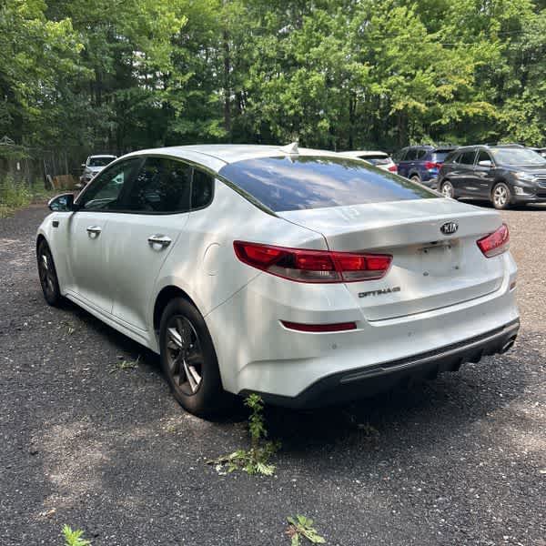 Thumbnail: 2019 Kia Optima - 4