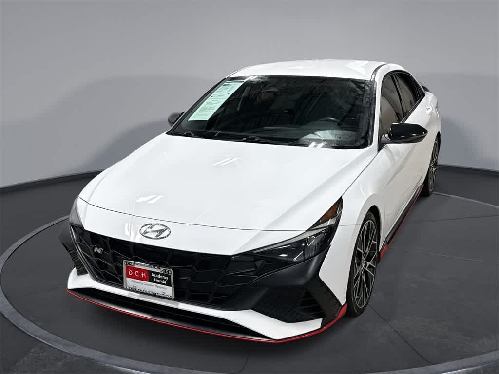 Thumbnail: 2023 Hyundai Elantra - 1