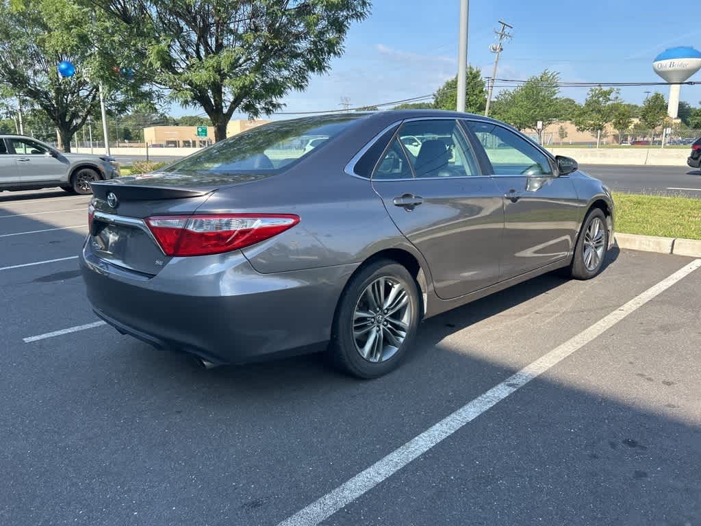 Thumbnail: 2016 Toyota Camry - 6