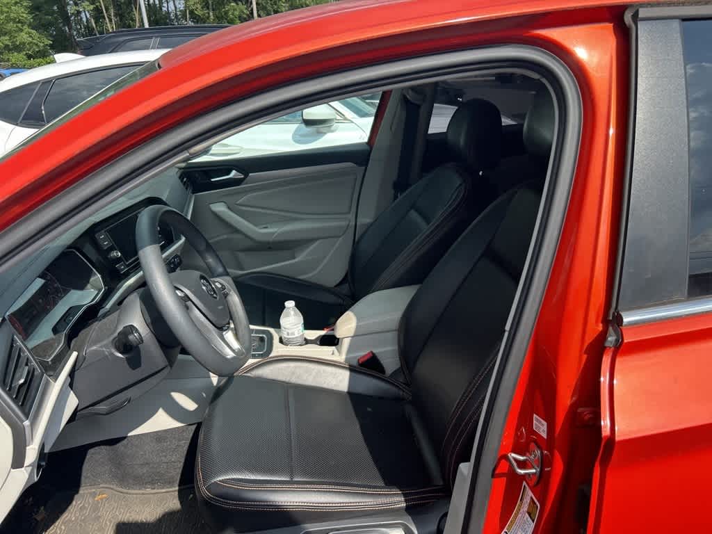 Thumbnail: 2019 Volkswagen Jetta - 12