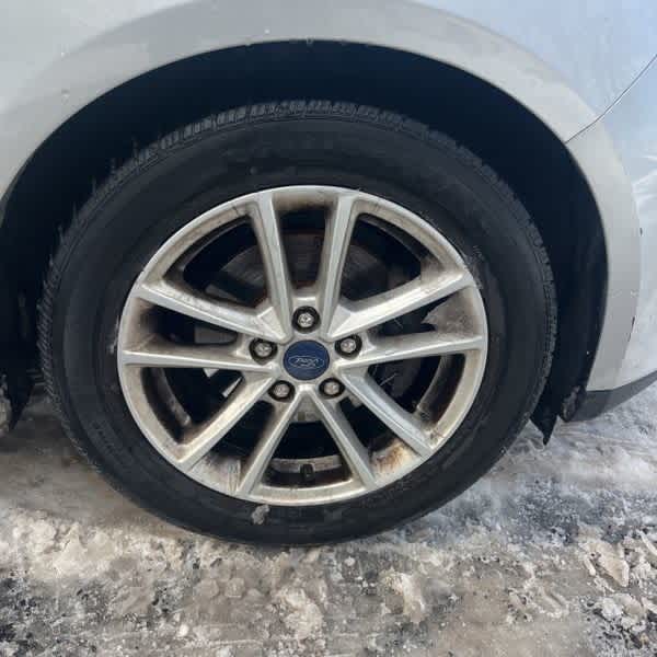 Thumbnail: 2016 Ford Focus - 12