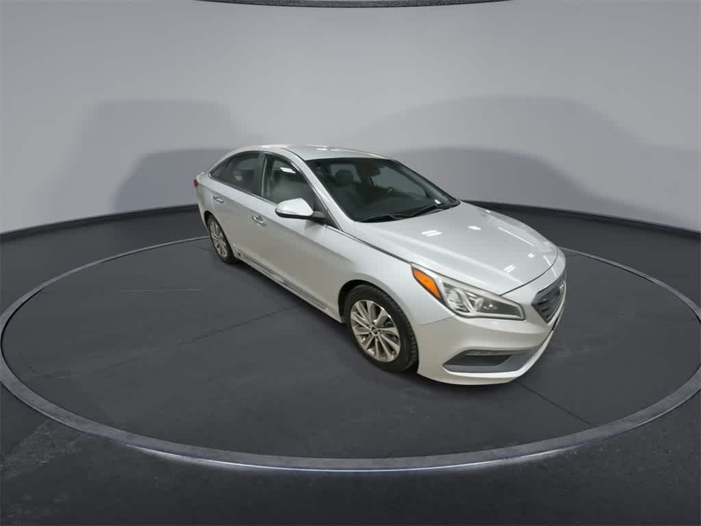Thumbnail: 2015 Hyundai Sonata - 2