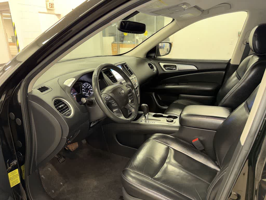 Thumbnail: 2018 Nissan Pathfinder - 31