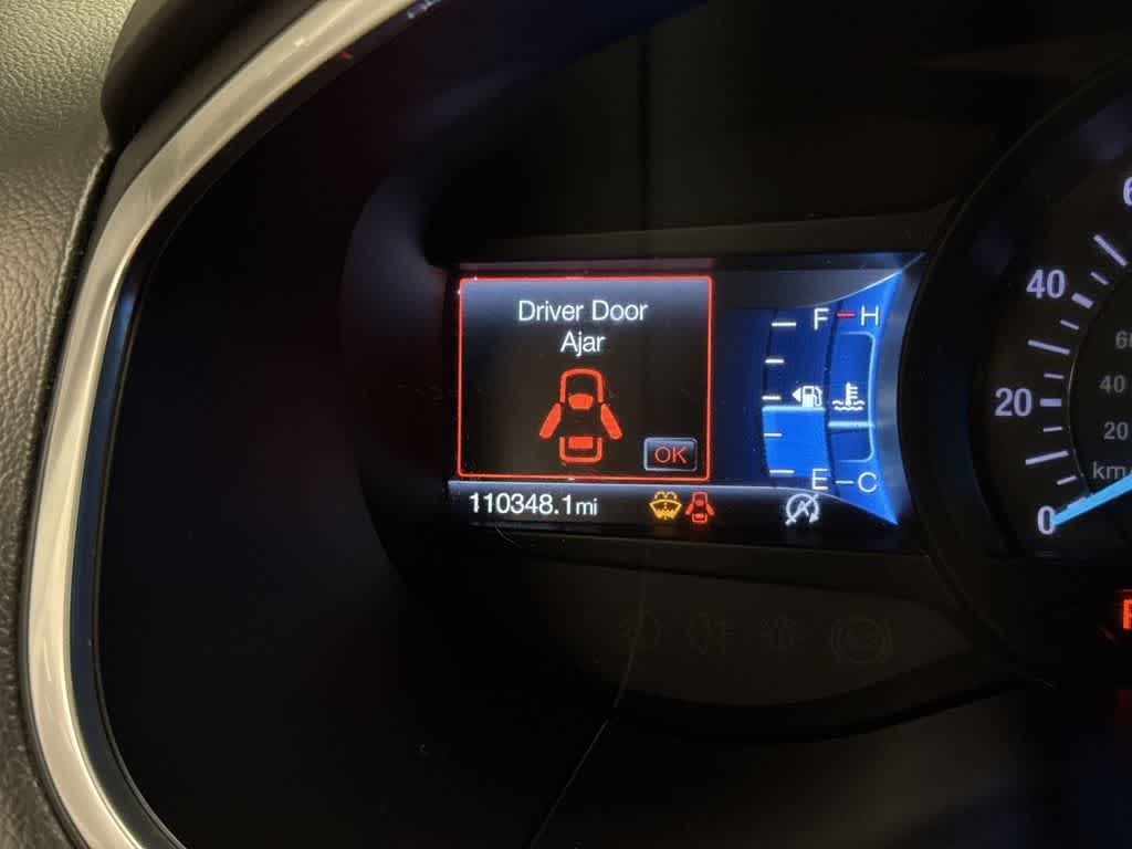 Thumbnail: 2019 Ford Edge - 19