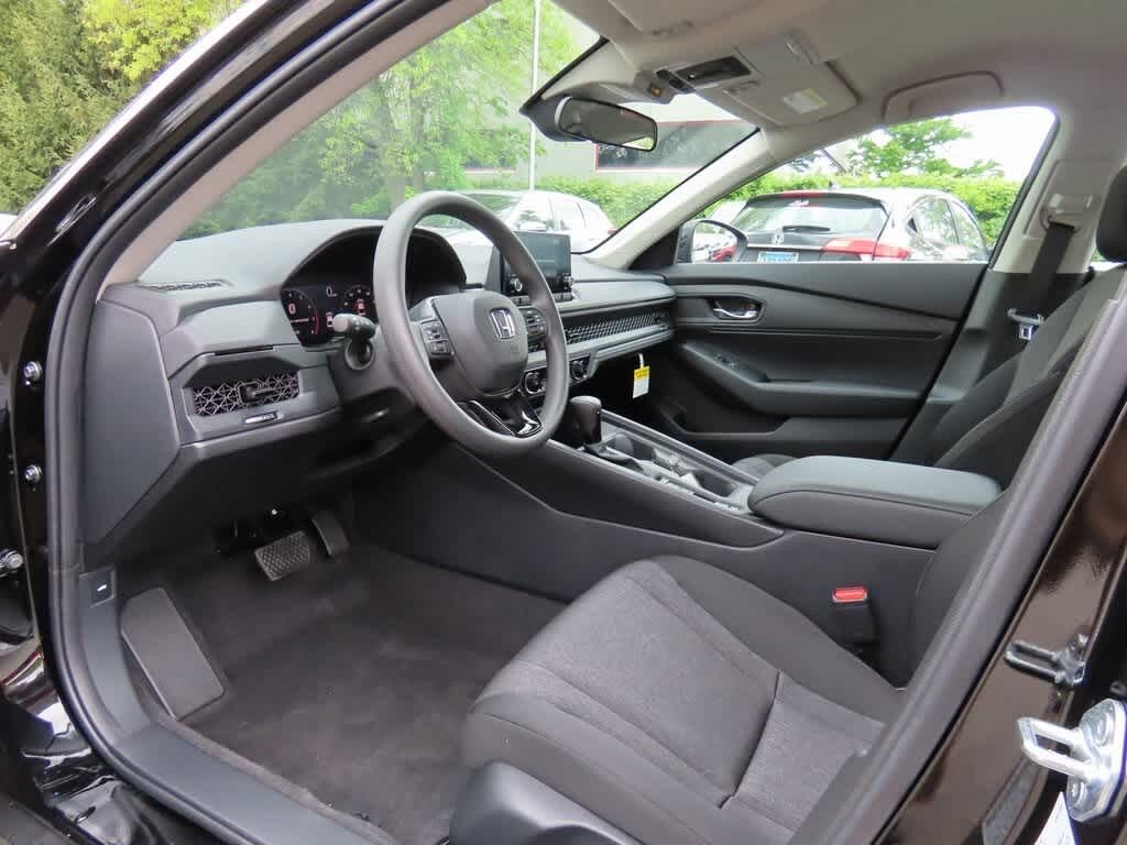 New 2025 Honda Accord LX Sedan