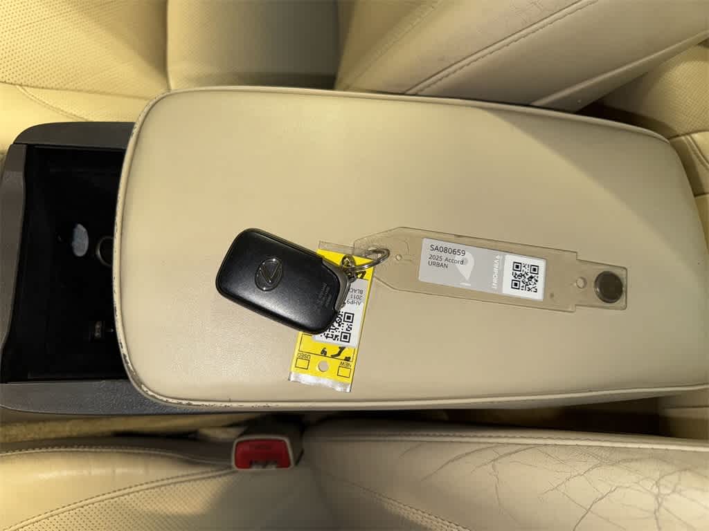 Thumbnail: 2011 Lexus ES - 34