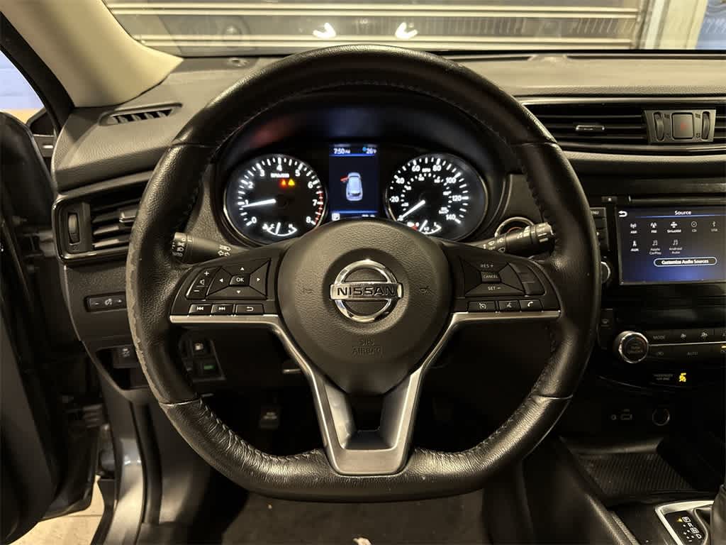 Thumbnail: 2020 Nissan Rogue - 18