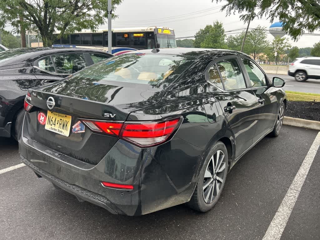 Thumbnail: 2022 Nissan Sentra - 18