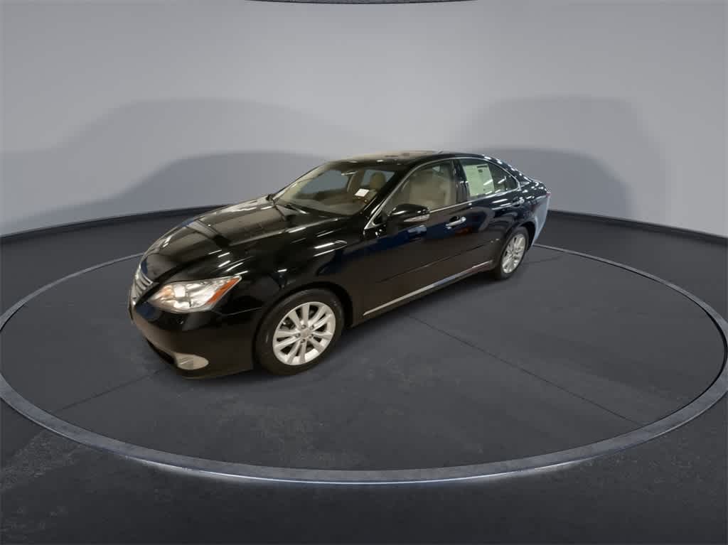 Thumbnail: 2011 Lexus ES - 4