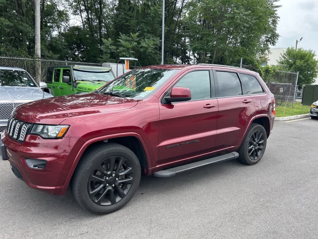 Thumbnail: 2021 Jeep Grand Cherokee - 1