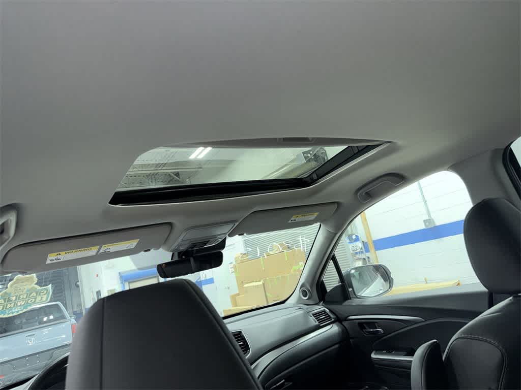 Thumbnail: 2022 Honda Pilot - 25