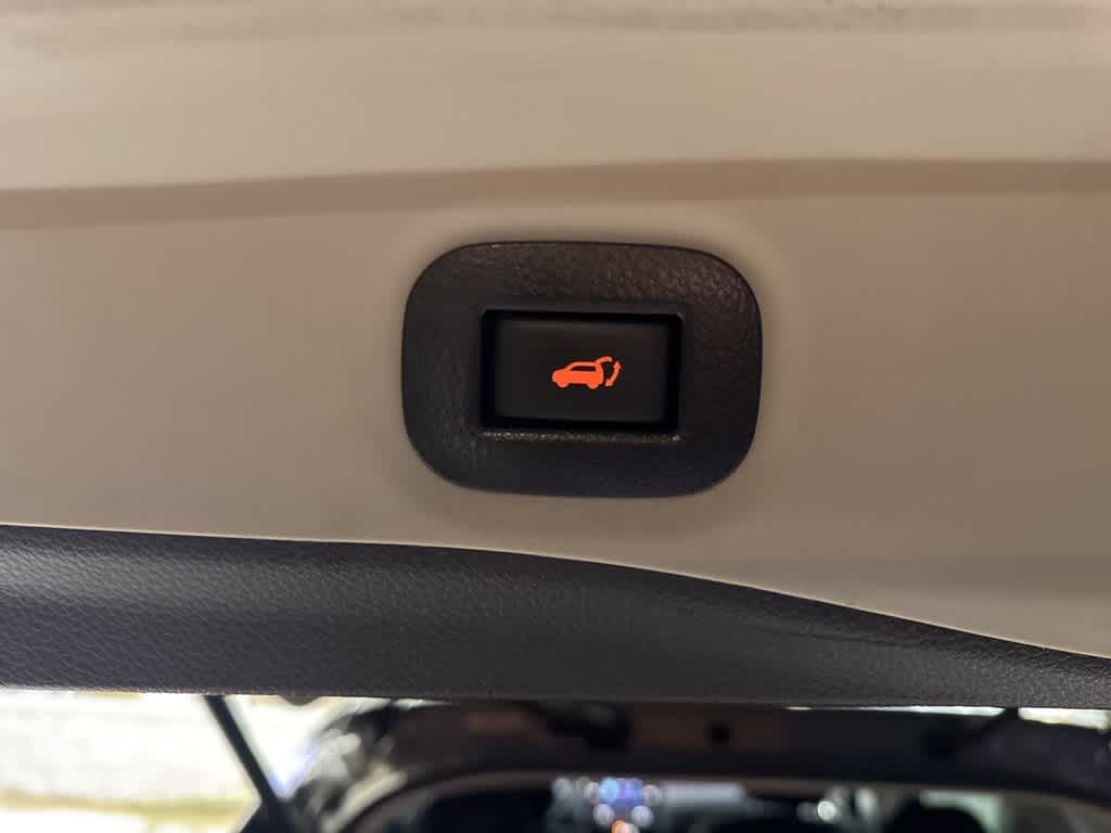 Thumbnail: 2019 Nissan Rogue - 20