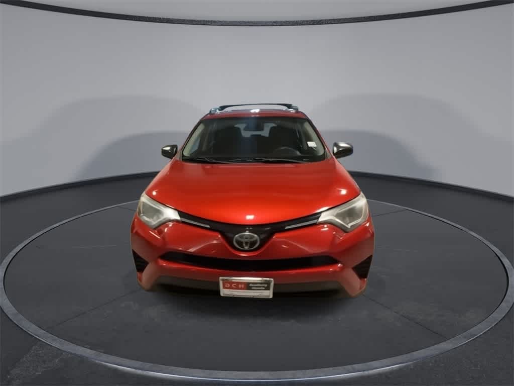 Thumbnail: 2017 Toyota RAV4 - 3