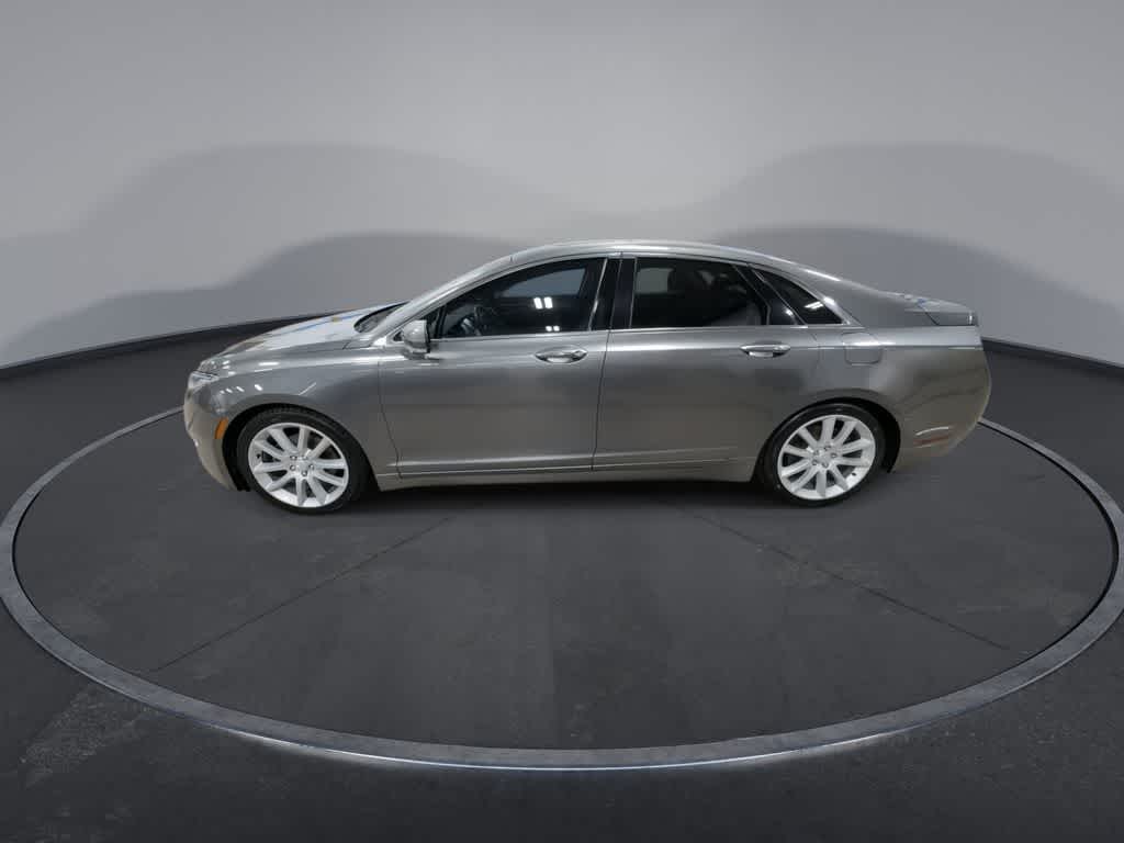 Thumbnail: 2014 Lincoln MKZ - 5