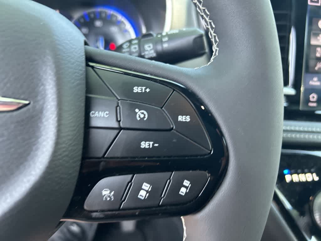 Thumbnail: 2022 Chrysler Pacifica - 20