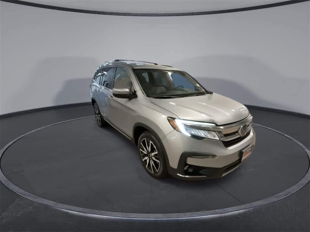 Thumbnail: 2019 Honda Pilot - 2