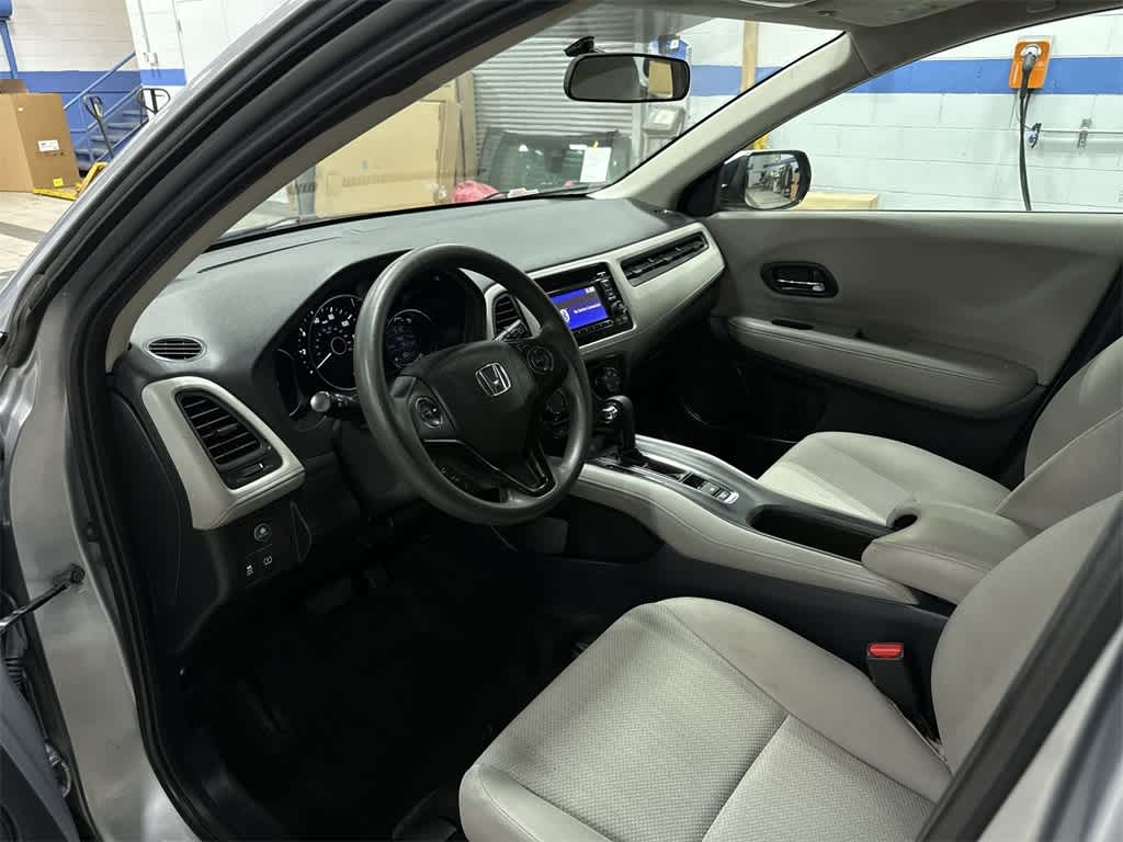 Thumbnail: 2017 Honda HR-V - 27