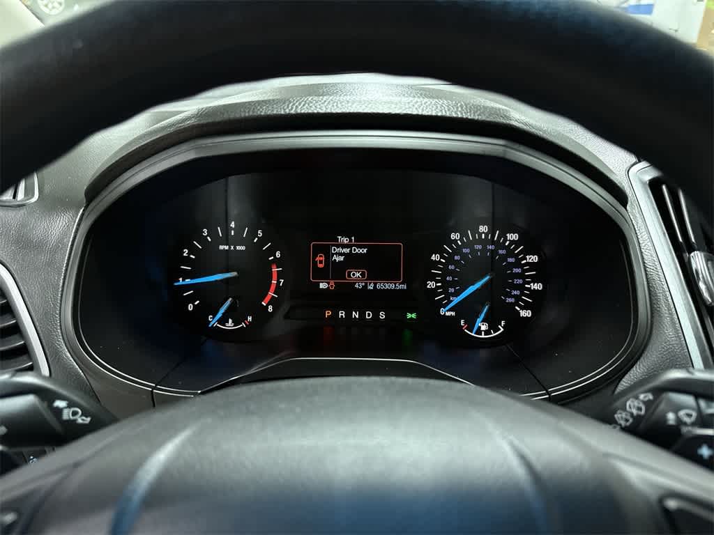 Thumbnail: 2020 Ford Edge - 32