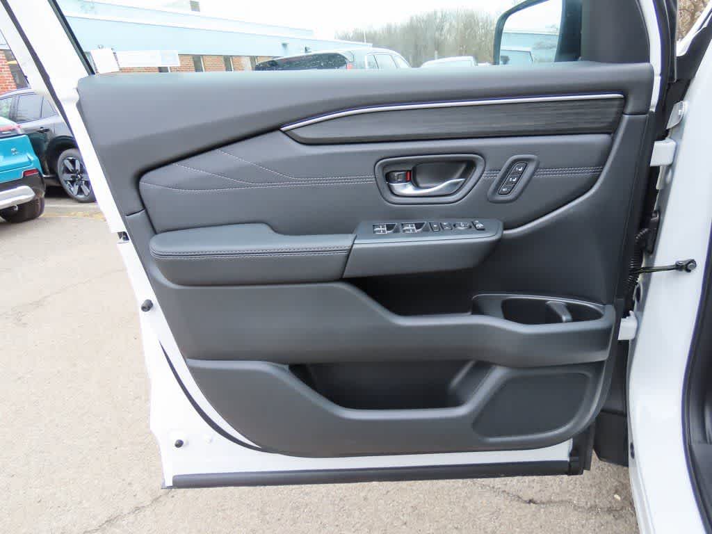 Thumbnail: 2026 Honda Pilot - 19