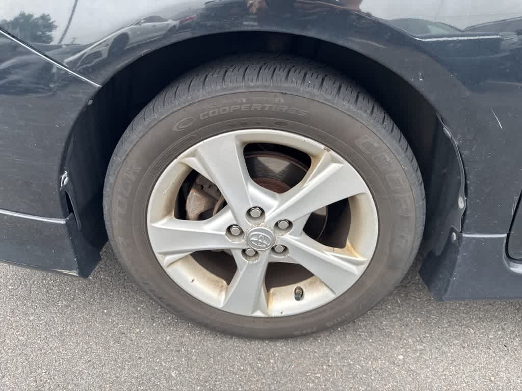 2012 Toyota Corolla LE 22
