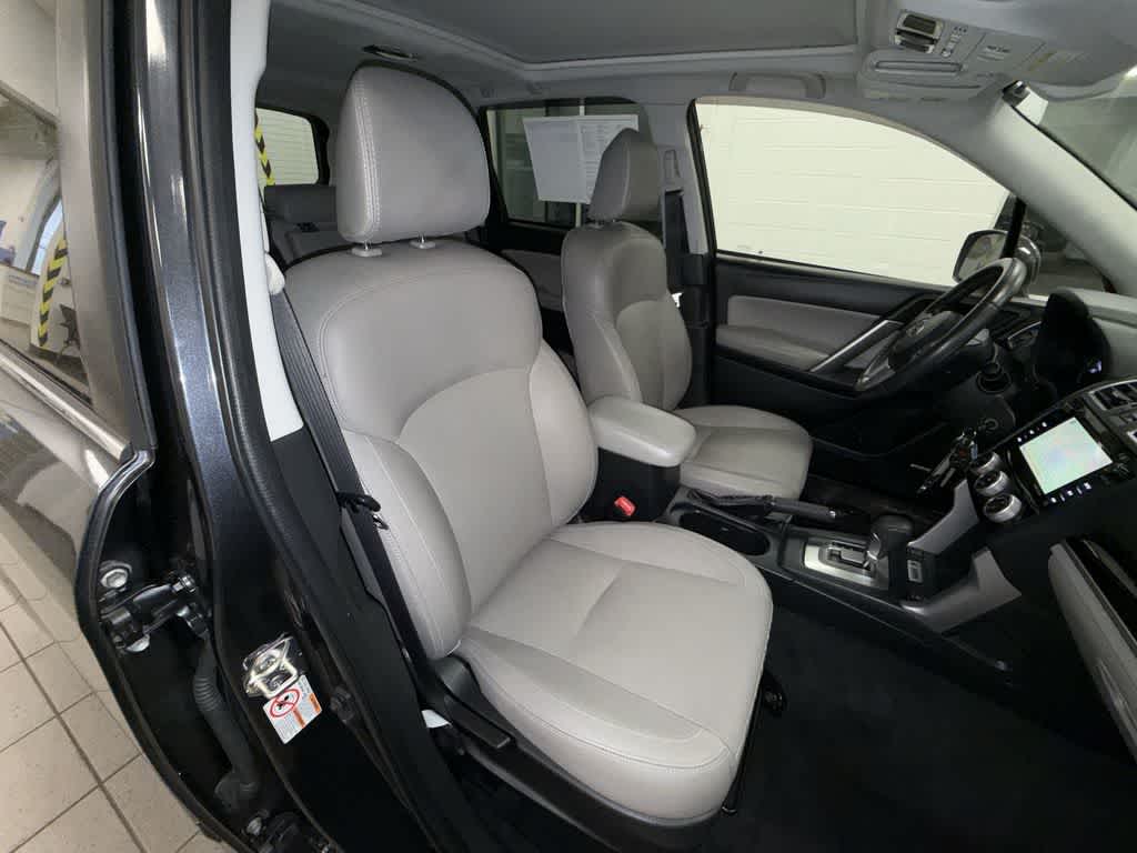 Thumbnail: 2018 Subaru Forester - 16