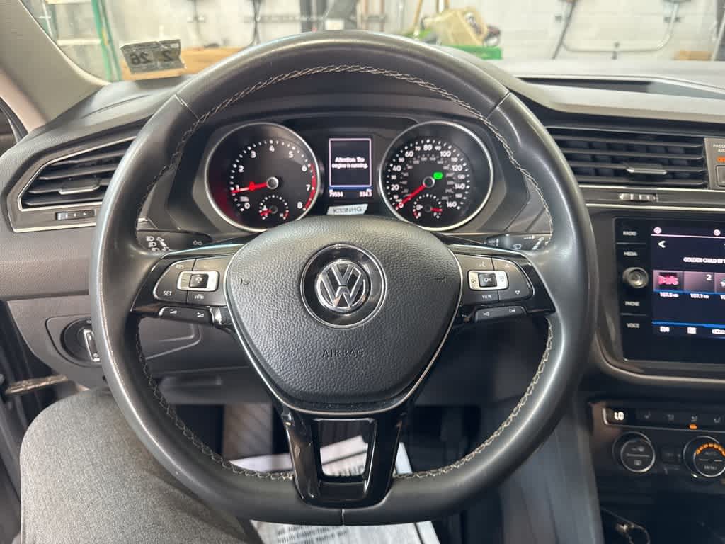 Thumbnail: 2021 Volkswagen Tiguan - 8